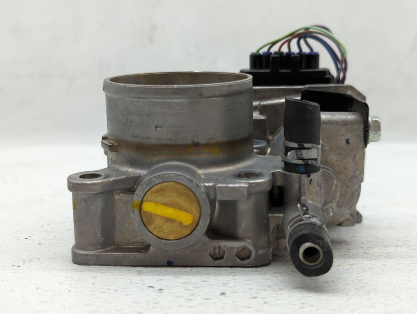 2016-2022 Honda Civic Throttle Body P/N:GMH1A M191126 Fits Fits 2016 2017 2018 2019 2020 2021 2022 OEM Used Auto Parts - Oem