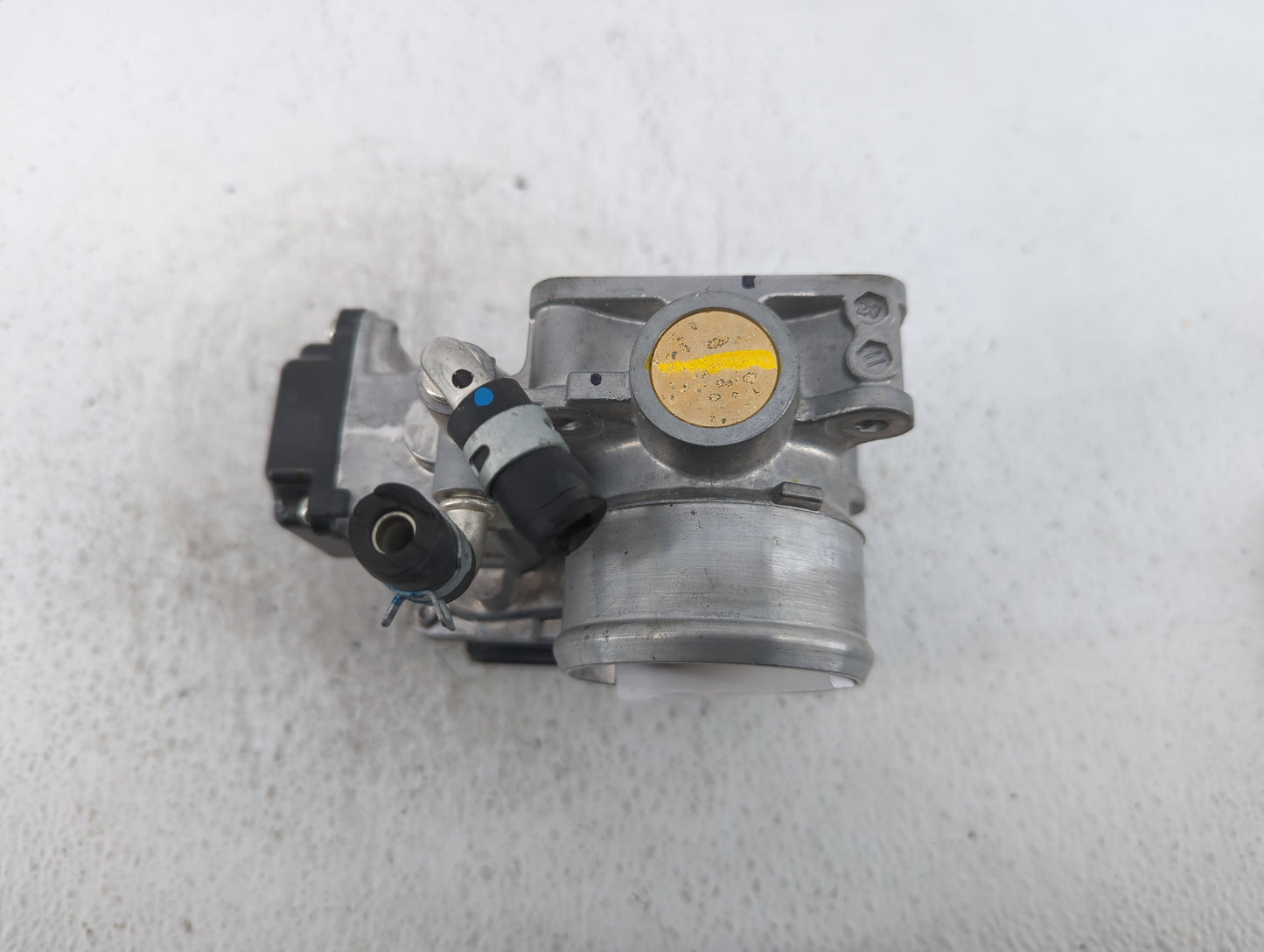2016-2022 Honda Civic Throttle Body P/N:M22850324717 Fits Fits 2016 2017 2018 2019 2020 2021 2022 OEM Used Auto Parts - Oemu