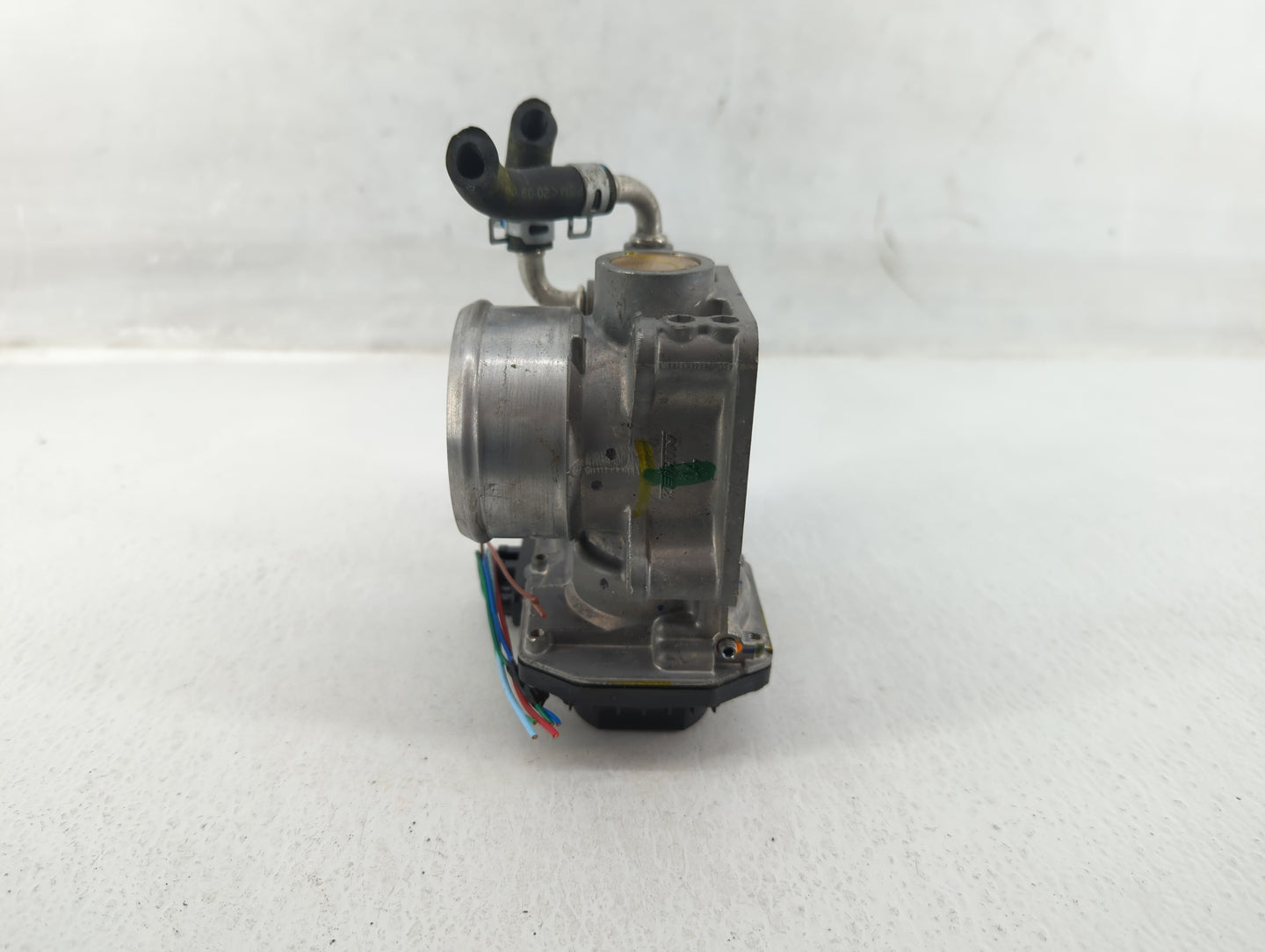 2016-2022 Honda Civic Throttle Body P/N:M2285030601 Fits Fits 2016 2017 2018 2019 2020 2021 2022 OEM Used Auto Parts - Oemus