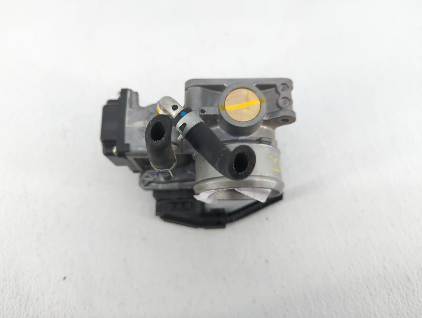 2016-2022 Honda Civic Throttle Body P/N:GMG9A M01110 Fits Fits 2016 2017 2018 2019 2020 2021 2022 OEM Used Auto Parts - Oemu