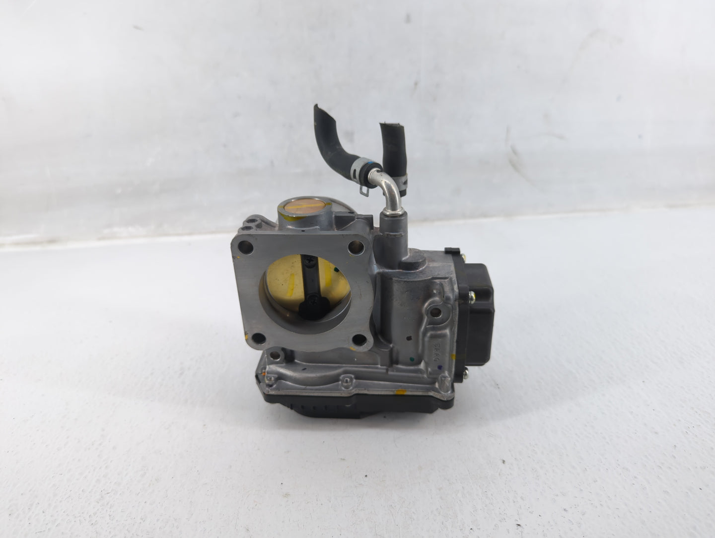 2016-2022 Honda Civic Throttle Body P/N:GMG9A M01110 Fits Fits 2016 2017 2018 2019 2020 2021 2022 OEM Used Auto Parts - Oemu