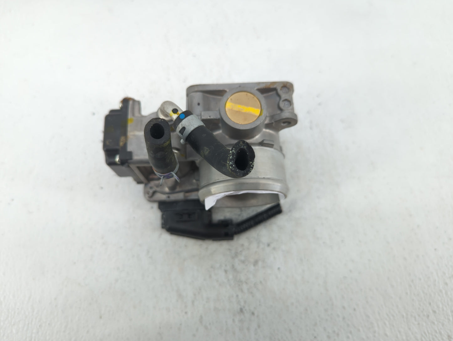 2016-2022 Honda Civic Throttle Body P/N:GMG9A M01110 Fits Fits 2016 2017 2018 2019 2020 2021 2022 OEM Used Auto Parts - Oemu