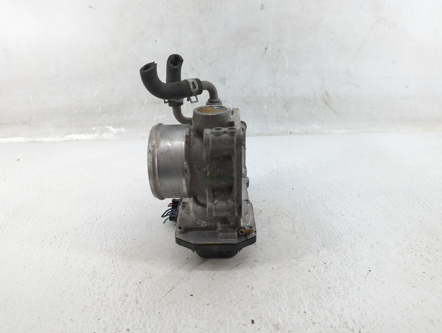 2016-2022 Honda Civic Throttle Body P/N:M22859283185 Fits Fits 2016 2017 2018 2019 2020 2021 2022 OEM Used Auto Parts - Oemu