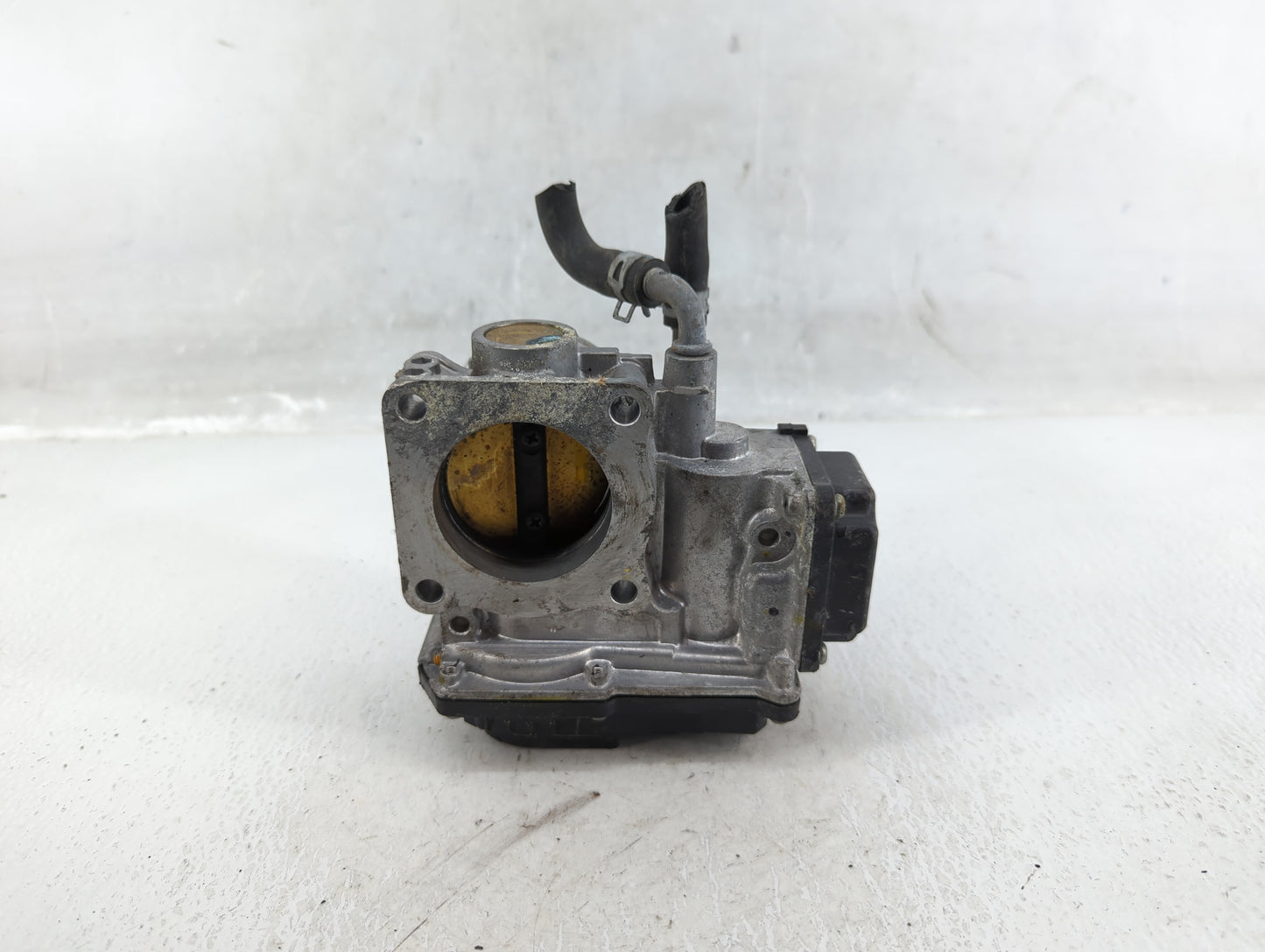 2016-2022 Honda Civic Throttle Body P/N:M22859283185 Fits Fits 2016 2017 2018 2019 2020 2021 2022 OEM Used Auto Parts - Oemu