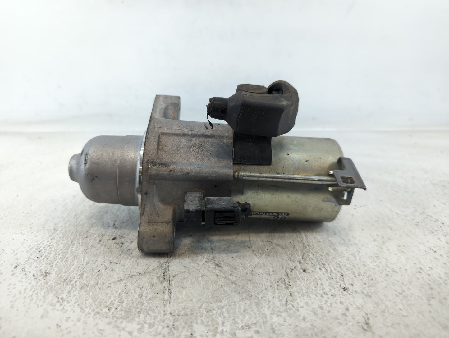 2016-2017 Honda Civic Car Starter Motor Solenoid OEM P/N:SM-75009 Fits Fits 2016 2017 2020 OEM Used Auto Parts - Oemusedauto