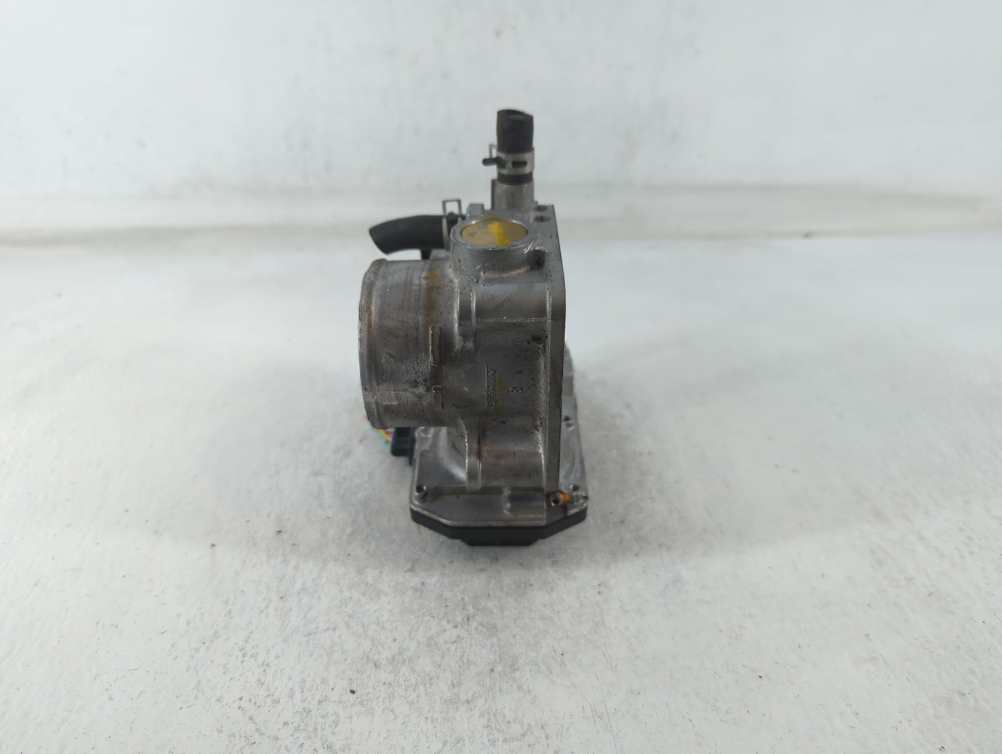 2016-2022 Honda Civic Throttle Body P/N:M30621 157683 GMH1A Fits Fits 2016 2017 2018 2019 2020 2021 2022 OEM Used Auto Parts