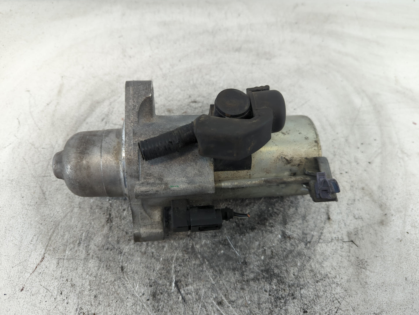 2016-2017 Honda Civic Car Starter Motor Solenoid OEM P/N:SM-75009 Fits Fits 2016 2017 2020 OEM Used Auto Parts - Oemusedauto