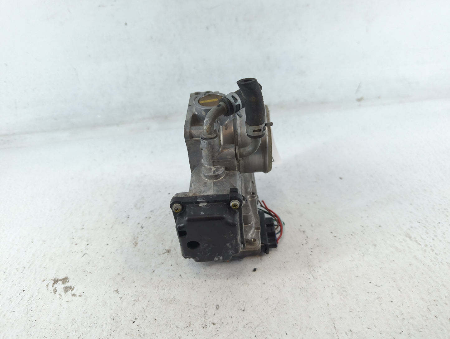 2016-2022 Honda Civic Throttle Body P/N:GMG9A M22850076876 Fits Fits 2016 2017 2018 2019 2020 2021 2022 OEM Used Auto Parts 