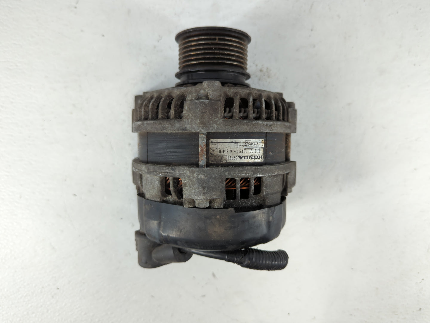 2017-2022 Honda Civic Alternator Replacement Generator Charging Assembly Engine OEM P/N:104211-4340 Fits OEM Used Auto Parts