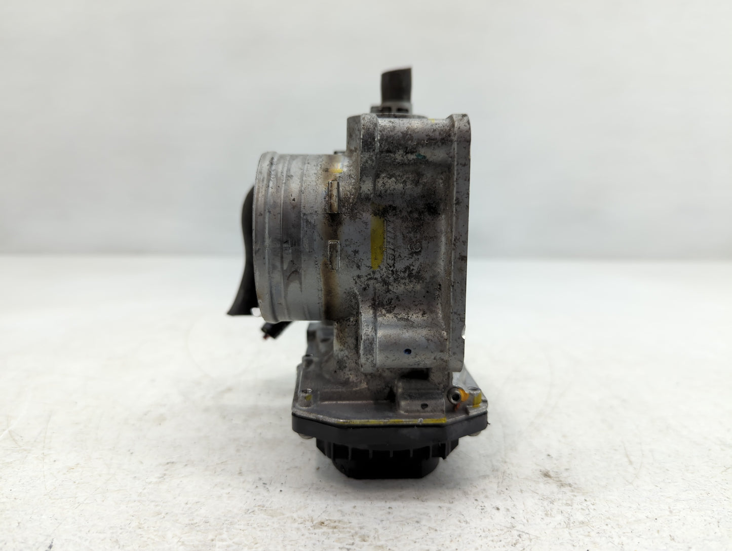 2016-2022 Honda Civic Throttle Body P/N:425934 GMH1A Fits Fits 2016 2017 2018 2019 2020 2021 2022 OEM Used Auto Parts - Oemu