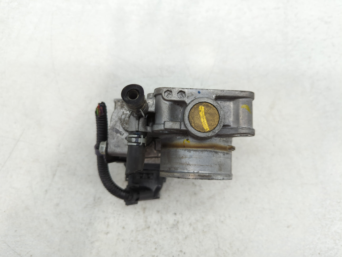 2016-2022 Honda Civic Throttle Body P/N:515560 M191220, GMH1A Fits Fits 2016 2017 2018 2019 2020 2021 2022 OEM Used Auto Par