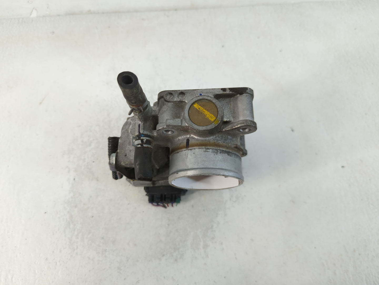 2016-2022 Honda Civic Throttle Body P/N:M100612 139008, GMH1A Fits Fits 2016 2017 2018 2019 2020 2021 2022 OEM Used Auto Par