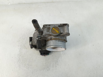 2016-2022 Honda Civic Throttle Body P/N:M100612 139008, GMH1A Fits Fits 2016 2017 2018 2019 2020 2021 2022 OEM Used Auto Parts