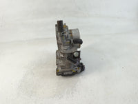 2016-2022 Honda Civic Throttle Body P/N:M100612 139008, GMH1A Fits Fits 2016 2017 2018 2019 2020 2021 2022 OEM Used Auto Par