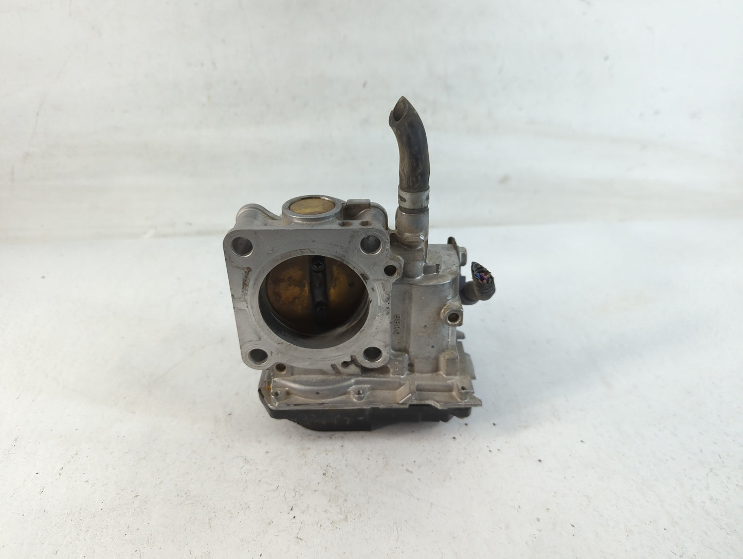 2016-2022 Honda Civic Throttle Body P/N:255161 M00828, GMH1A Fits Fits 2016 2017 2018 2019 2020 2021 2022 OEM Used Auto Part