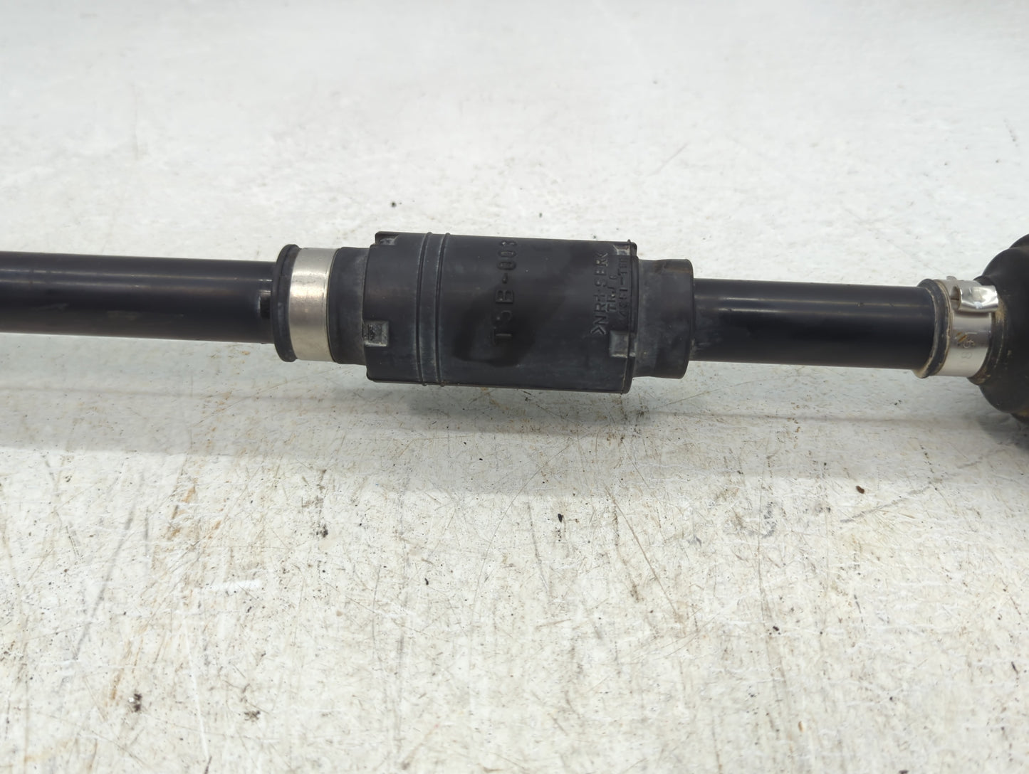 2016-2017 Honda Civic Axle Shaft Front Driver Cv C/v - Oemusedautoparts1.com