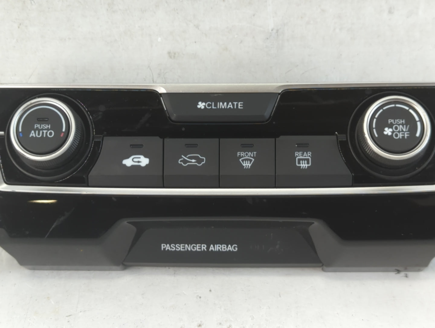 2016-2021 Honda Civic Climate Control Module Temperature AC/Heater Replacement P/N:79600TBAA331M1 Fits OEM Used Auto Parts -