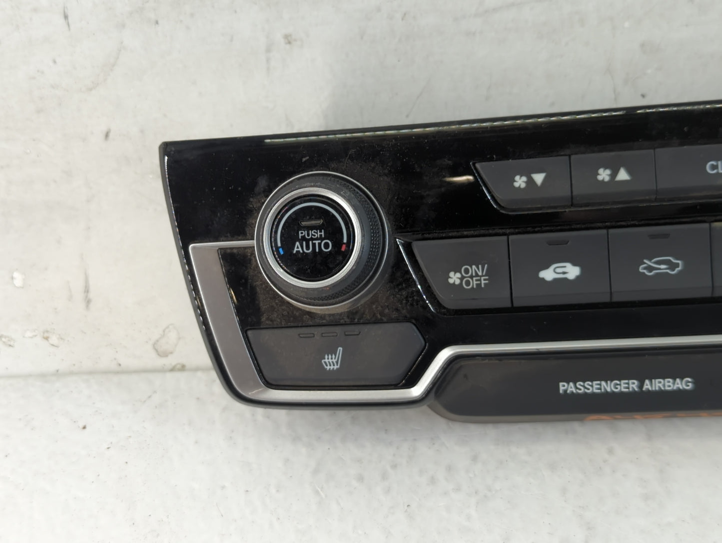 2020-2022 Honda Cr-V Climate Control Module Temperature AC/Heater Replacement P/N:79620TLAA510C1 Fits Fits 2020 2021 2022 OE