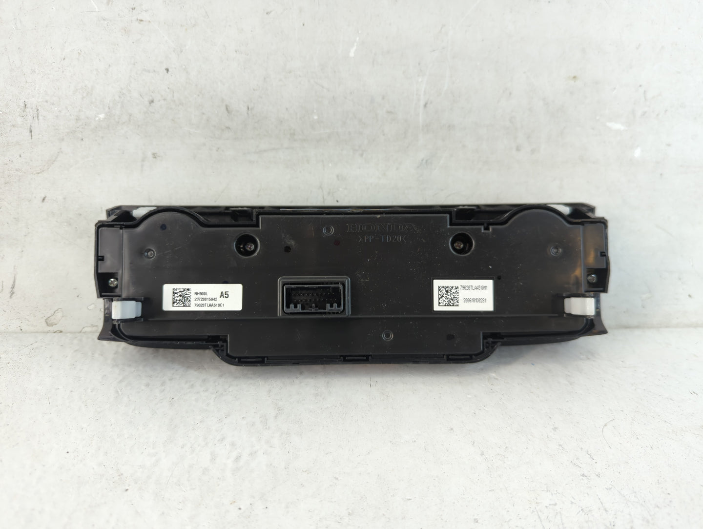 2020-2022 Honda Cr-V Climate Control Module Temperature AC/Heater Replacement P/N:79620TLAA510C1 Fits Fits 2020 2021 2022 OE