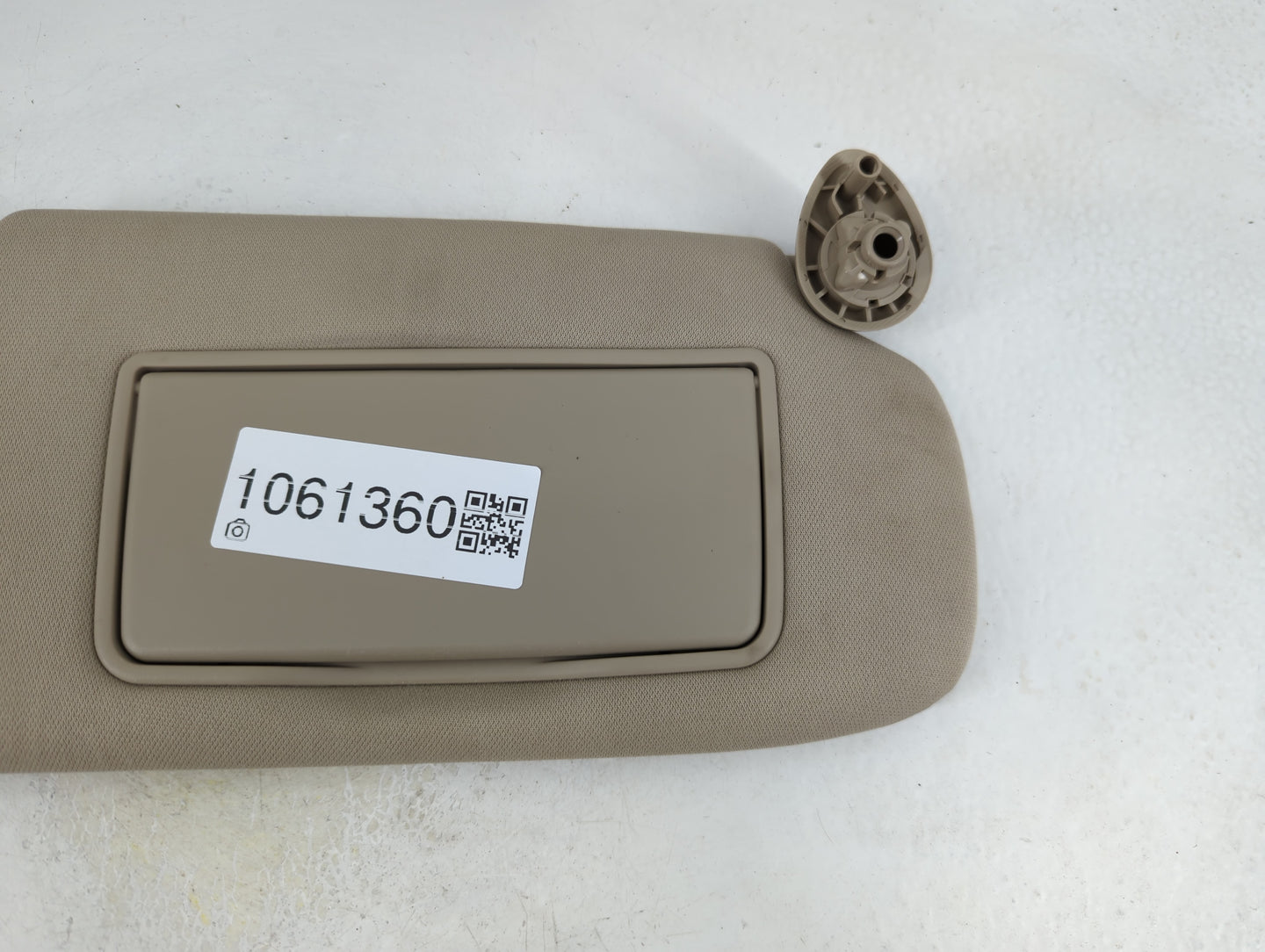 2020-2022 Honda Cr-V Sun Visor Shade Replacement Passenger Right Mirror Fits Fits 2020 2021 2022 OEM Used Auto Parts - Oemus