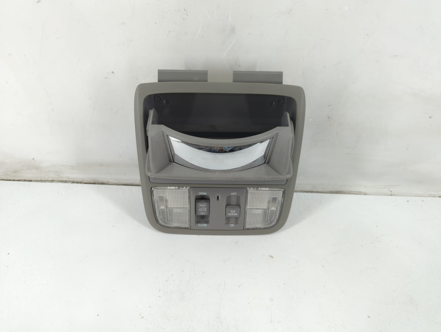 2020 Honda Cr-v Overhead Roof Console - Oemusedautoparts1.com