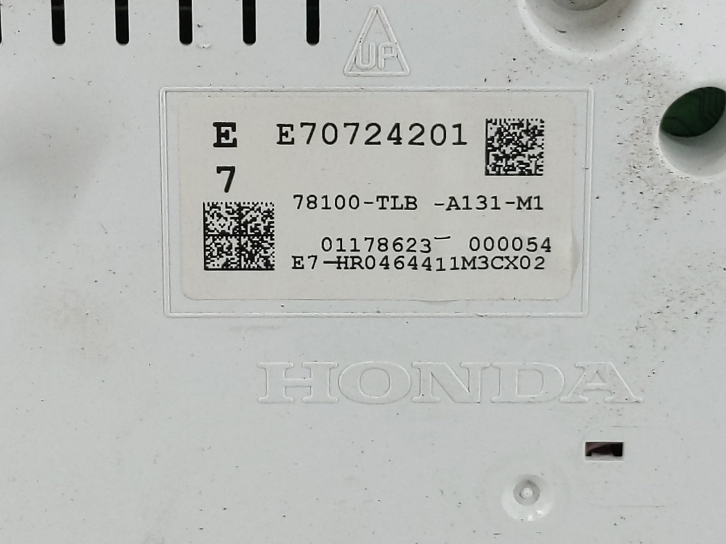 2017-2022 Honda Cr-V Instrument Cluster Speedometer Gauges P/N:78100-TLB-A131-M1 Fits Fits 2017 2018 2019 2020 2021 2022 OEM