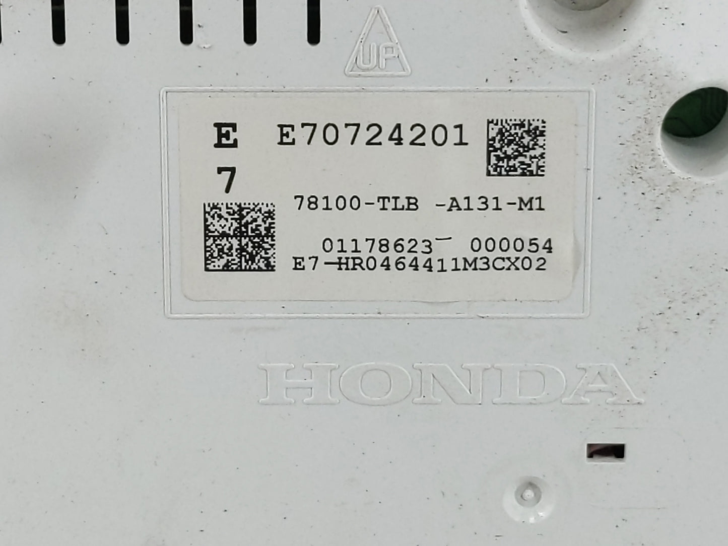 2017-2022 Honda Cr-V Instrument Cluster Speedometer Gauges P/N:78100-TLB-A131-M1 Fits Fits 2017 2018 2019 2020 2021 2022 OEM
