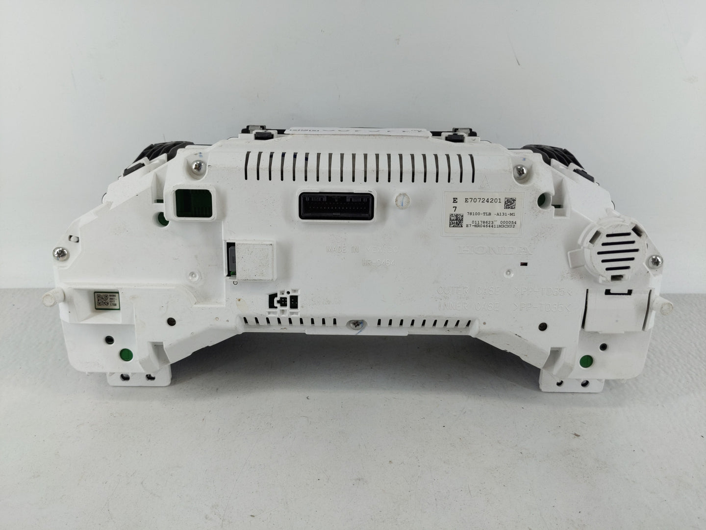 2017-2022 Honda Cr-V Instrument Cluster Speedometer Gauges P/N:78100-TLB-A131-M1 Fits Fits 2017 2018 2019 2020 2021 2022 OEM