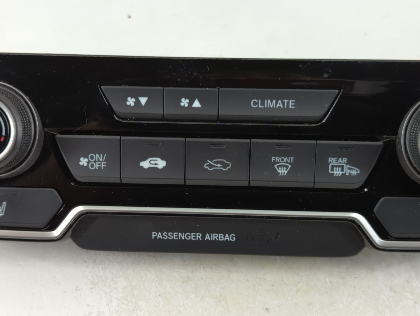 2020-2022 Honda Cr-V Climate Control Module Temperature AC/Heater Replacement P/N:79620TLAA510C1 Fits Fits 2020 2021 2022 OE