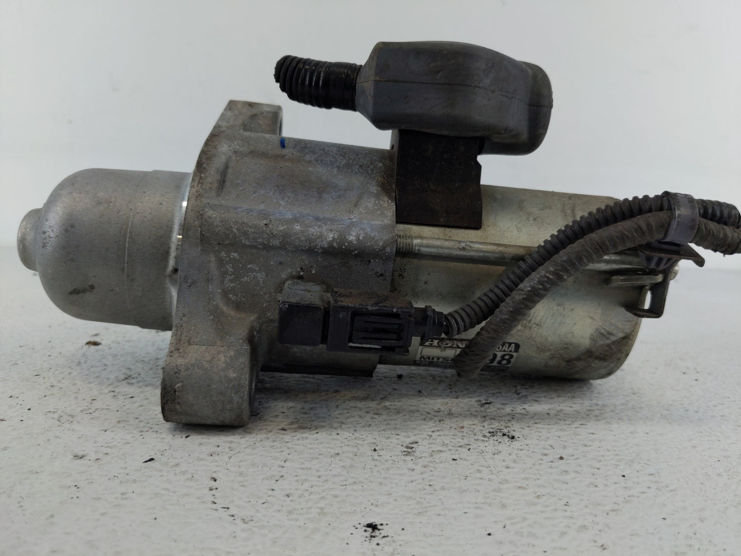 2020 Honda Cr-V Car Starter Motor Solenoid OEM P/N:SM-75009 Fits Fits 2016 2017 OEM Used Auto Parts - Oemusedautoparts1.com