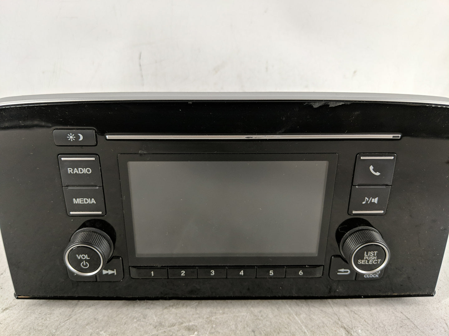 2018-2021 Honda Cr-V Radio AM FM Cd Player Receiver Replacement P/N:39100-TLA-A313-M1 Fits Fits 2018 2019 2020 2021 OEM Used
