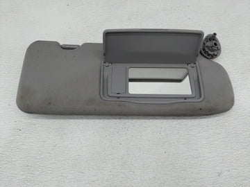 2020-2022 Honda Cr-V Sun Visor Shade Replacement Passenger Right Mirror Fits Fits 2020 2021 2022 OEM Used Auto Parts - Oemus