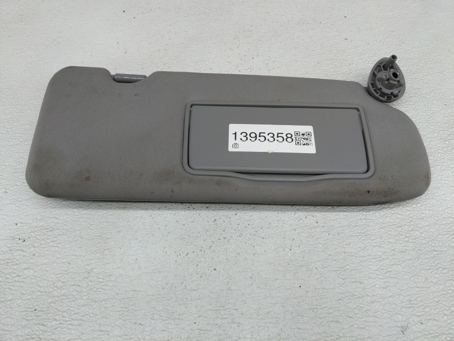 2020-2022 Honda Cr-V Sun Visor Shade Replacement Passenger Right Mirror Fits Fits 2020 2021 2022 OEM Used Auto Parts - Oemus