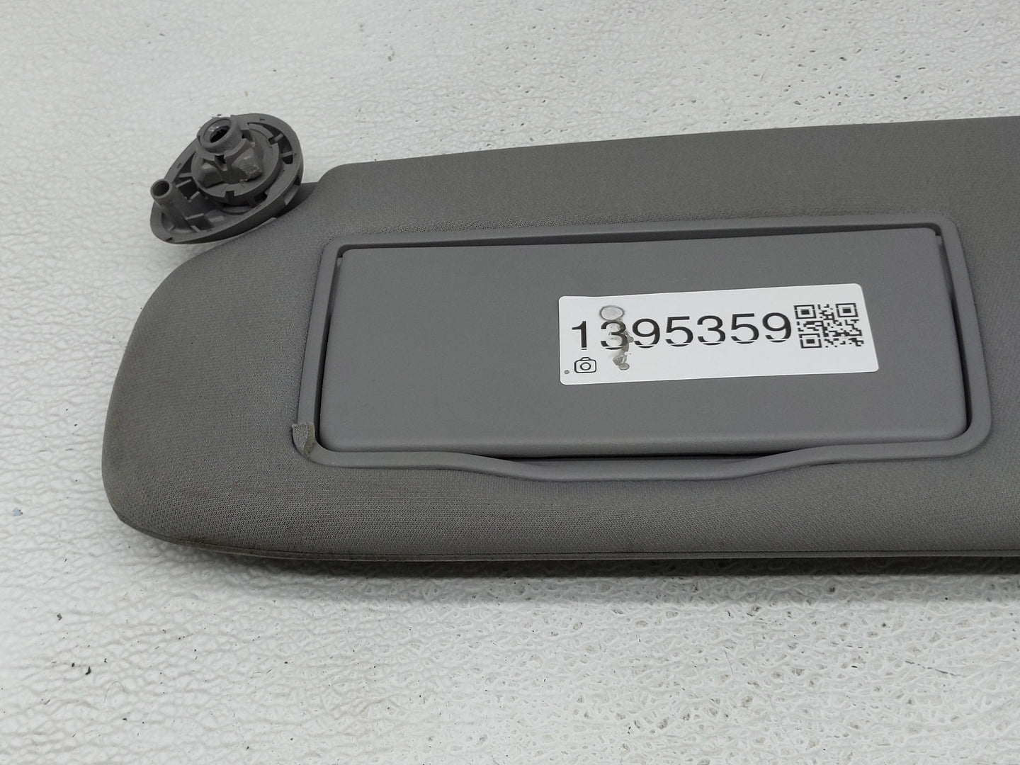 2020-2022 Honda Cr-V Sun Visor Shade Replacement Driver Left Mirror Fits Fits 2020 2021 2022 OEM Used Auto Parts - Oemusedau