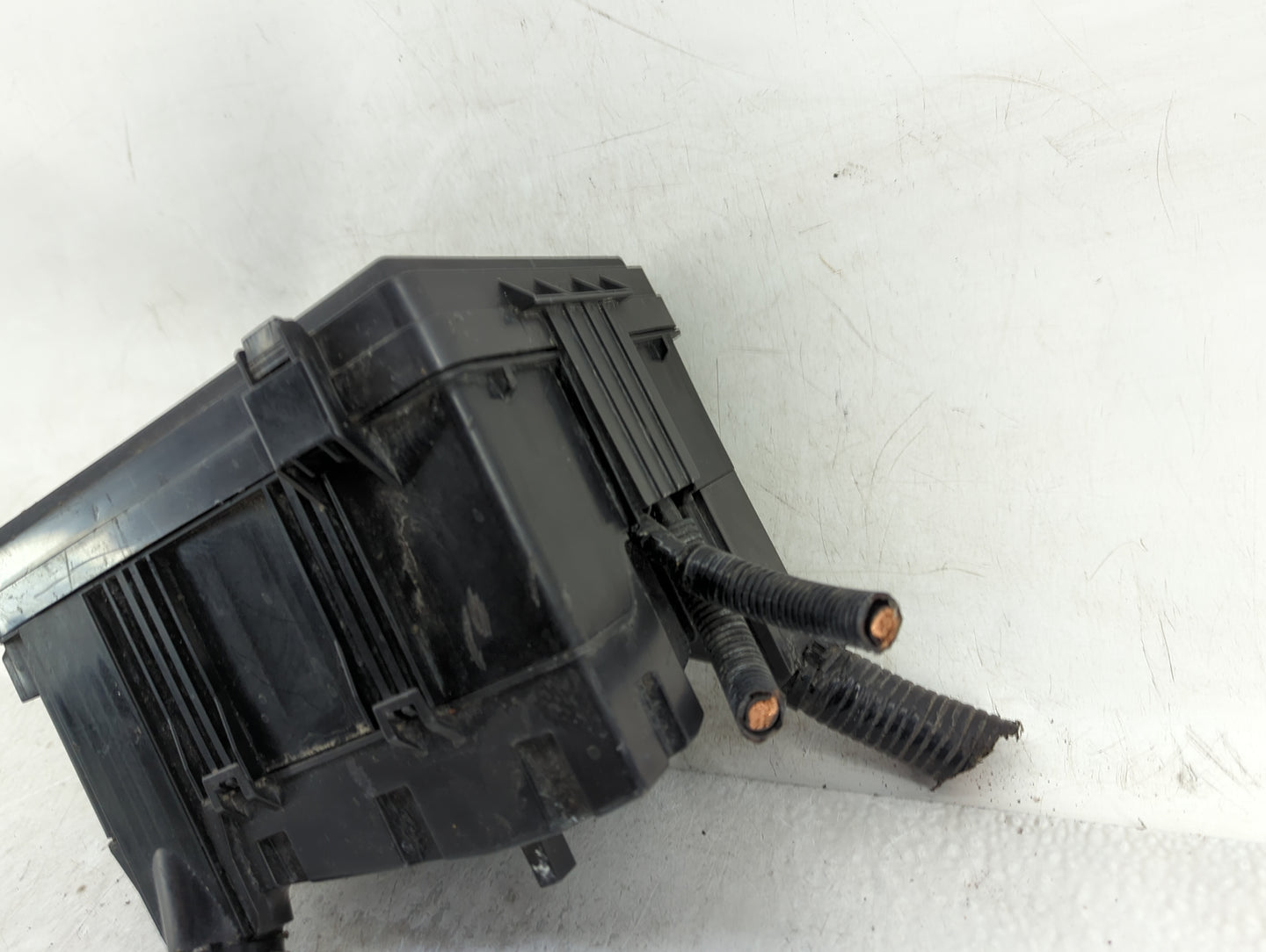2017-2022 Honda Cr-V Fusebox Fuse Box Panel Relay Module Fits Fits 2017 2018 2019 2020 2021 2022 OEM Used Auto Parts - Oemus