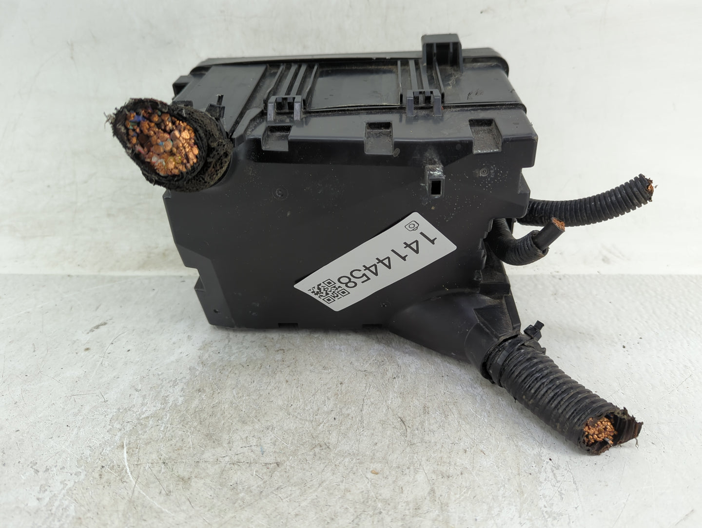 2017-2022 Honda Cr-V Fusebox Fuse Box Panel Relay Module Fits Fits 2017 2018 2019 2020 2021 2022 OEM Used Auto Parts - Oemus