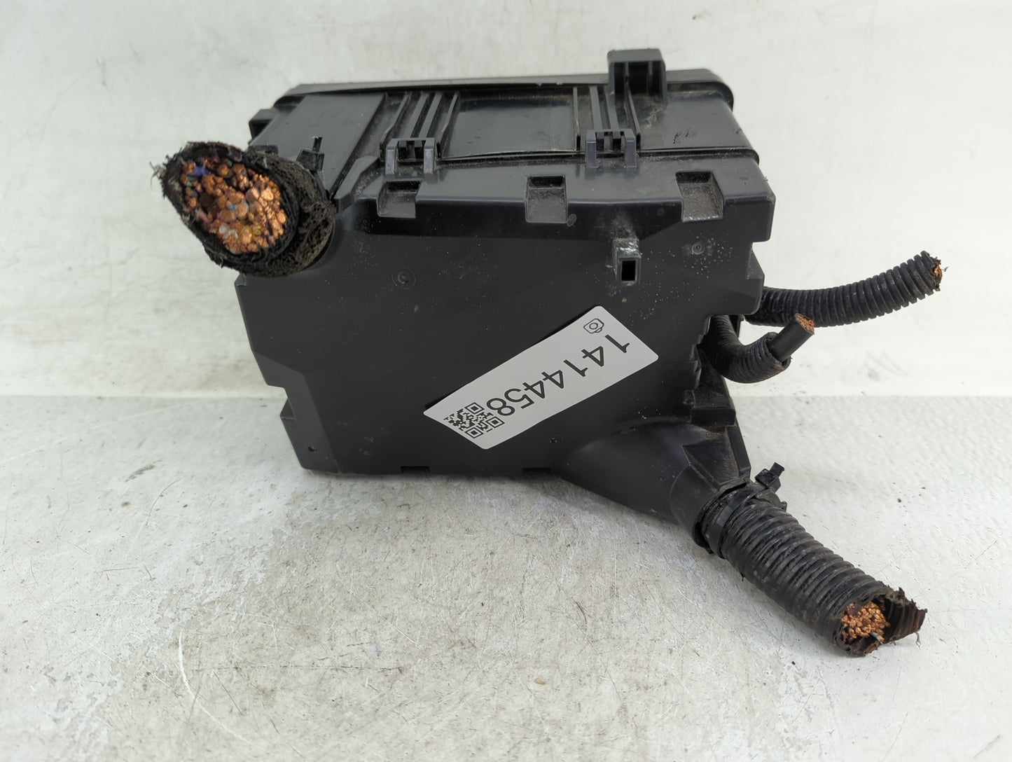 2017-2022 Honda Cr-V Fusebox Fuse Box Panel Relay Module Fits Fits 2017 2018 2019 2020 2021 2022 OEM Used Auto Parts - Oemus