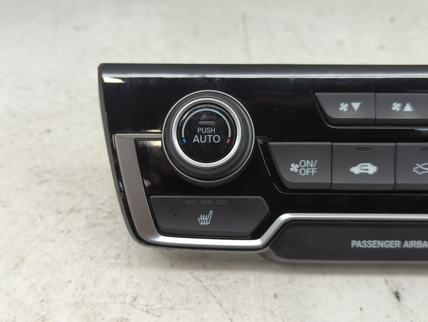 2020-2022 Honda Cr-V Climate Control Module Temperature AC/Heater Replacement P/N:79620TLAA510C1 Fits Fits 2020 2021 2022 OE