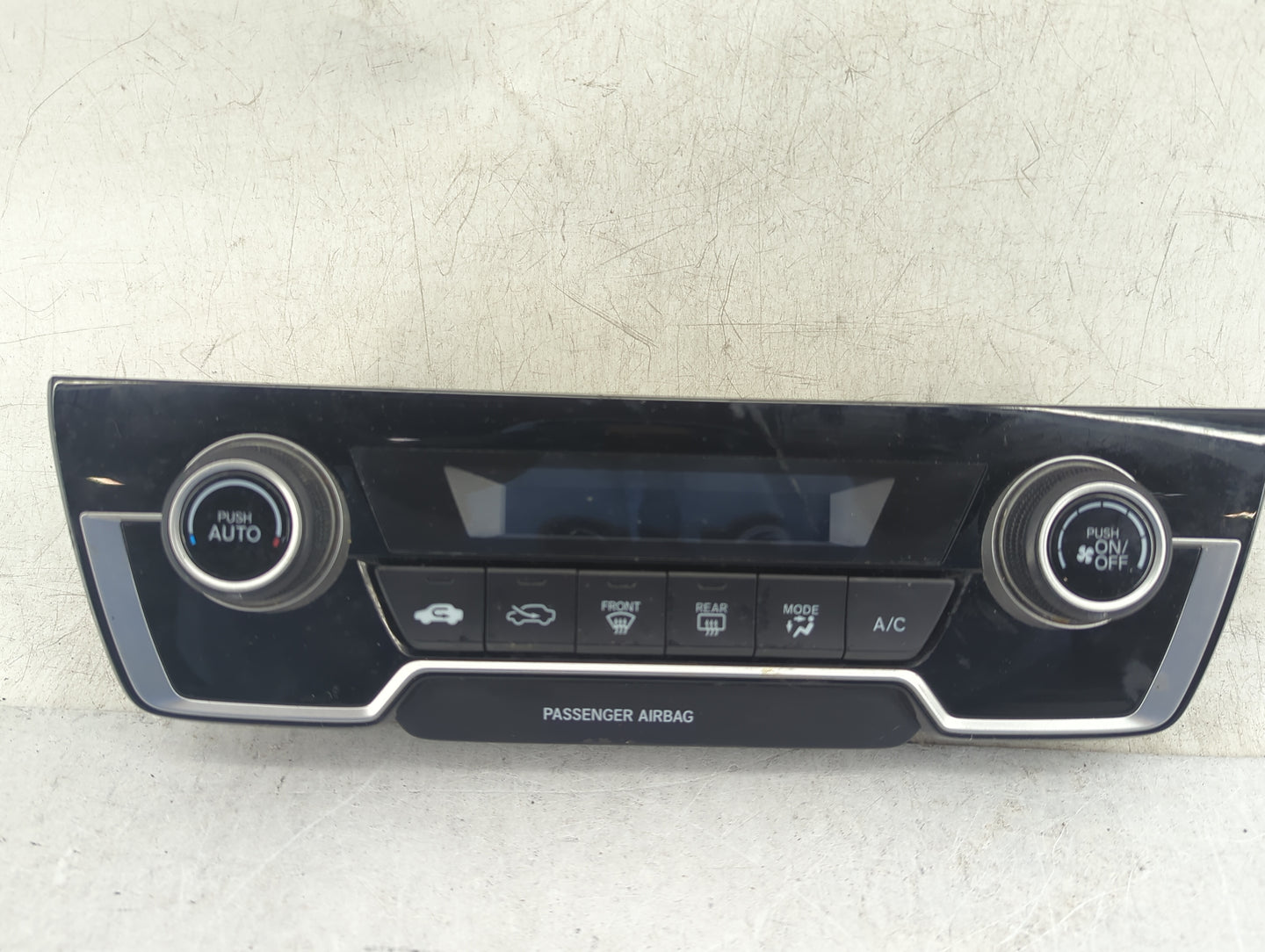 2020-2022 Honda Cr-V Climate Control Module Temperature AC/Heater Replacement P/N:79620TLAA110M1 79620TLAA110M1 Fits OEM Use