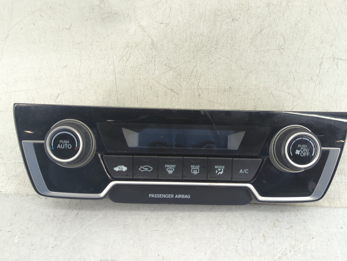 2020-2022 Honda Cr-V Climate Control Module Temperature AC/Heater Replacement P/N:79620TLAA110M1 79620TLAA110M1 Fits OEM Use