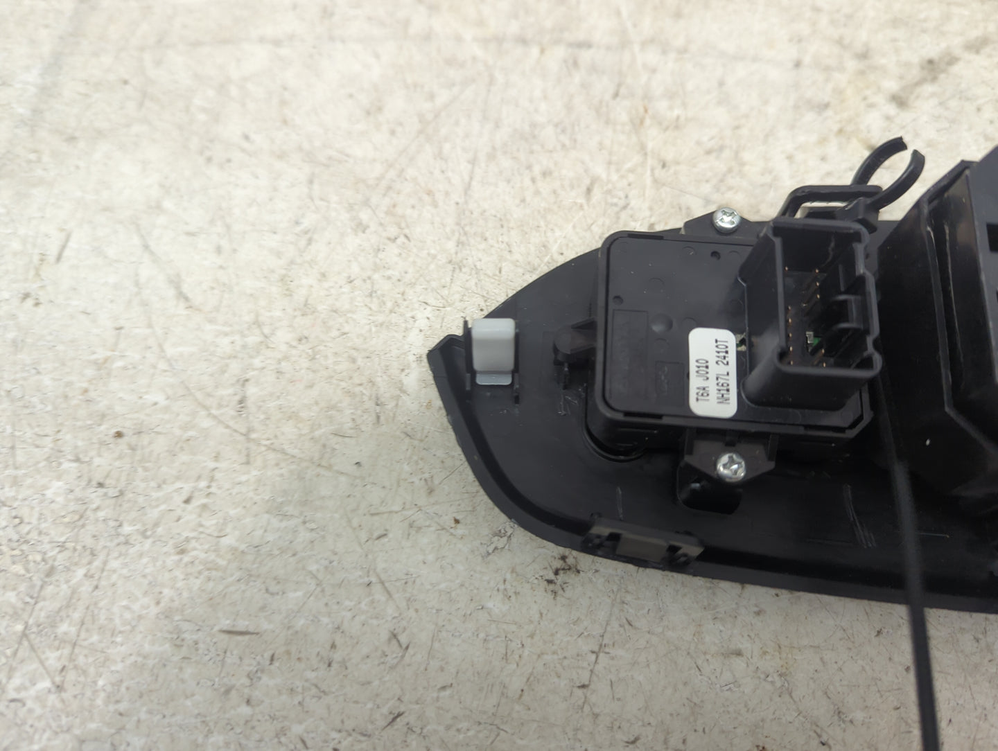 2017-2022 Honda Cr-V Master Power Window Switch Replacement Driver Side Left P/N:TG4 J010 NH467L 2410T Fits OEM Used Auto Pa