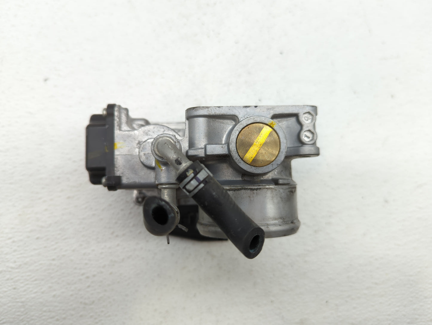 2017-2018 Honda Cr-V Throttle Body P/N:GMG9A Fits Fits 2016 2017 2018 2019 OEM Used Auto Parts - Oemusedautoparts1.com