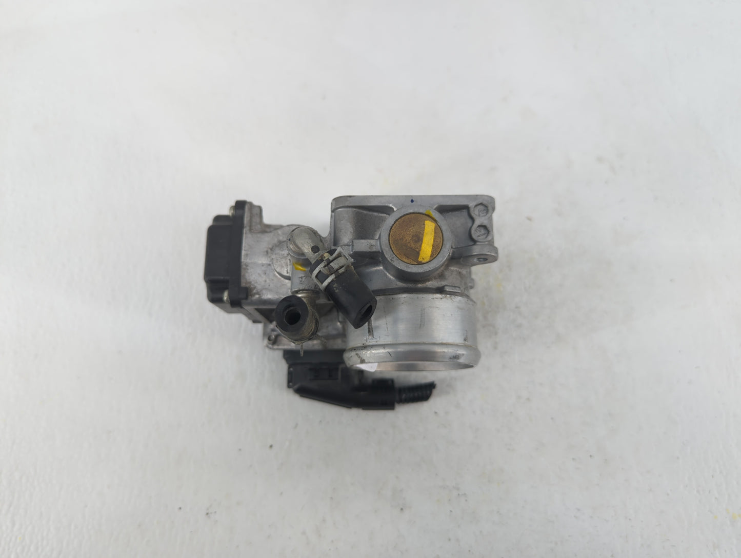 2017-2018 Honda Cr-V Throttle Body P/N:GMG9A Fits Fits 2016 2017 2018 2019 OEM Used Auto Parts - Oemusedautoparts1.com