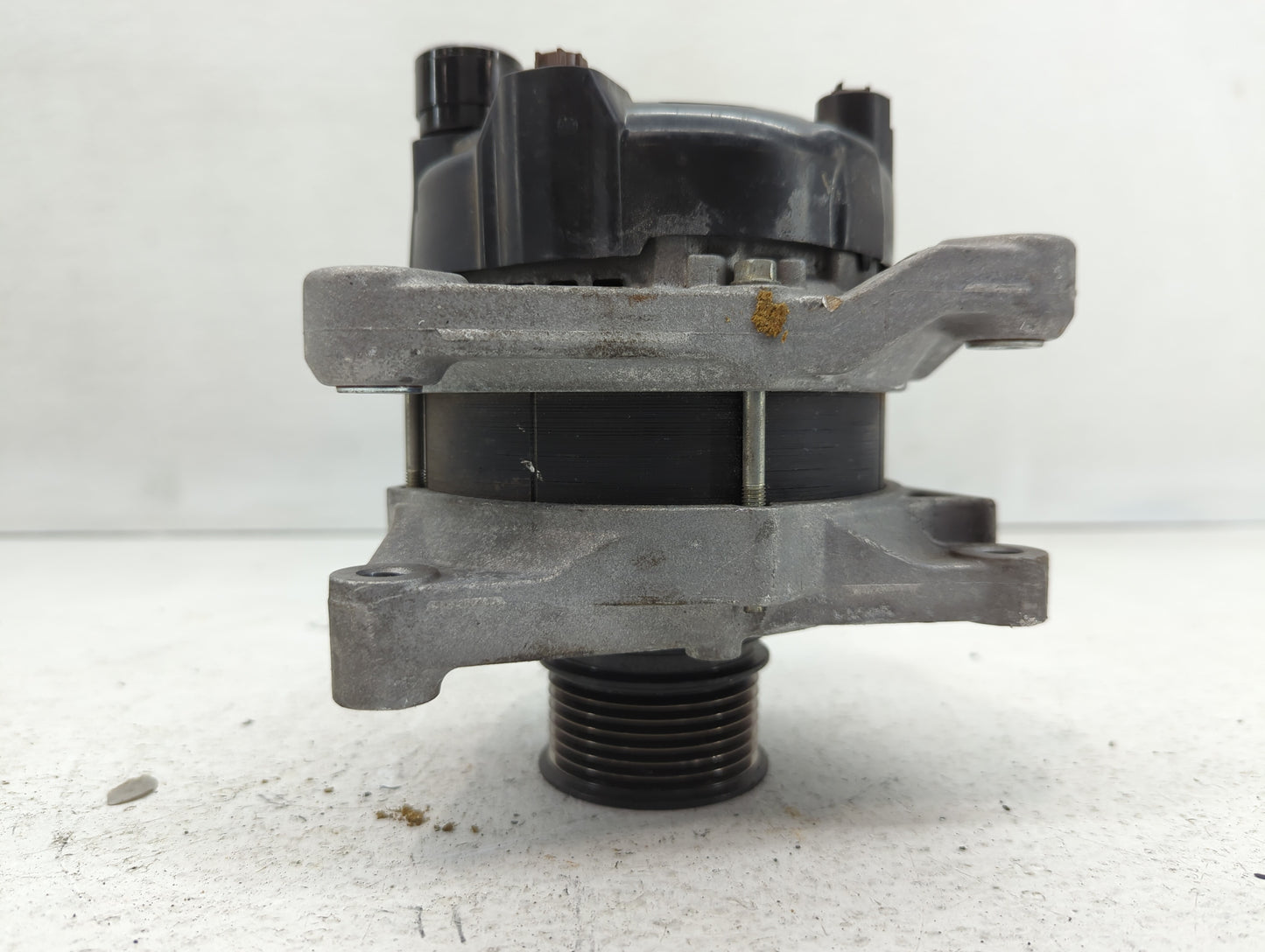 2020-2022 Honda Cr-V Alternator Replacement Generator Charging Assembly Engine OEM P/N:104211-4340 Fits OEM Used Auto Parts 