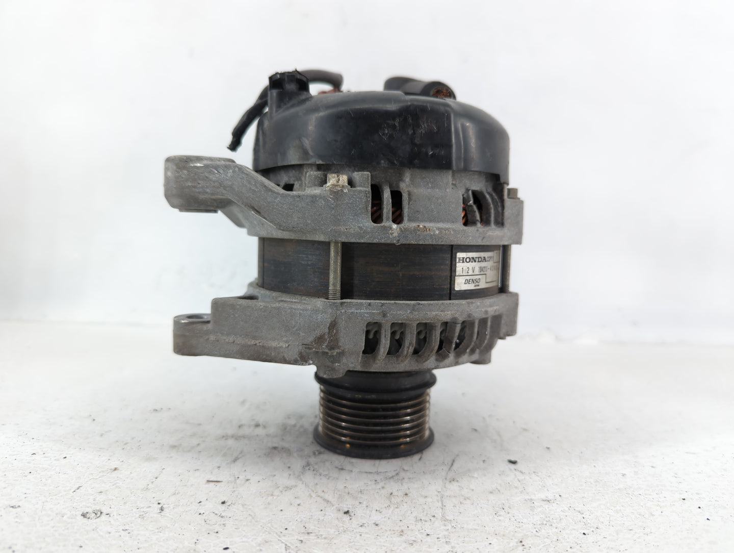 2020-2022 Honda Cr-V Alternator Replacement Generator Charging Assembly Engine OEM P/N:104211-4340 Fits OEM Used Auto Parts 