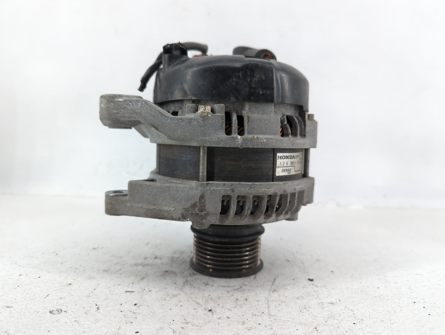 2020-2022 Honda Cr-V Alternator Replacement Generator Charging Assembly Engine OEM P/N:104211-4340 Fits OEM Used Auto Parts 