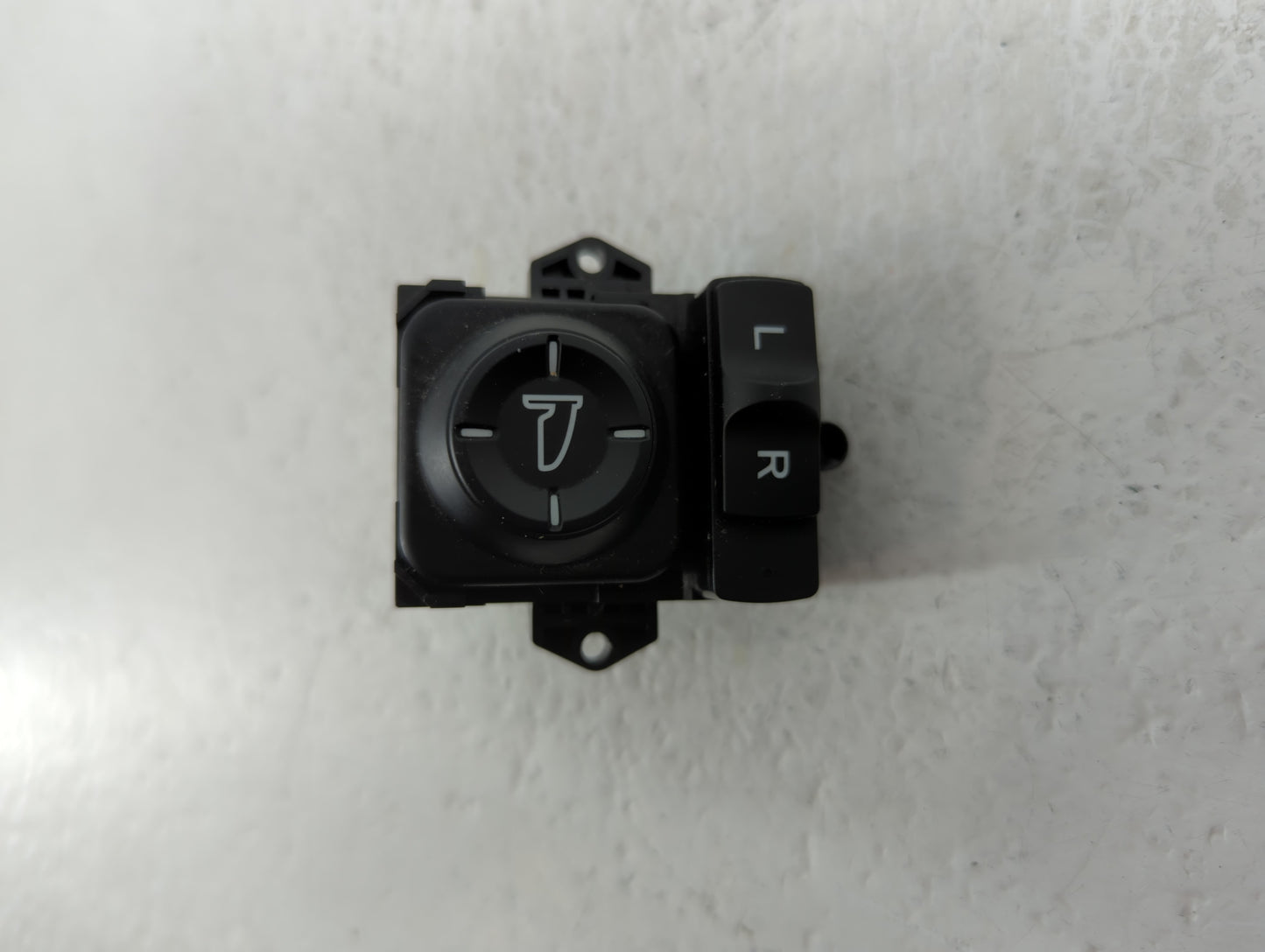 2017-2022 Honda Cr-V Master Power Window Switch Replacement Driver Side Left P/N:NH167L 2456T Fits OEM Used Auto Parts - Oem