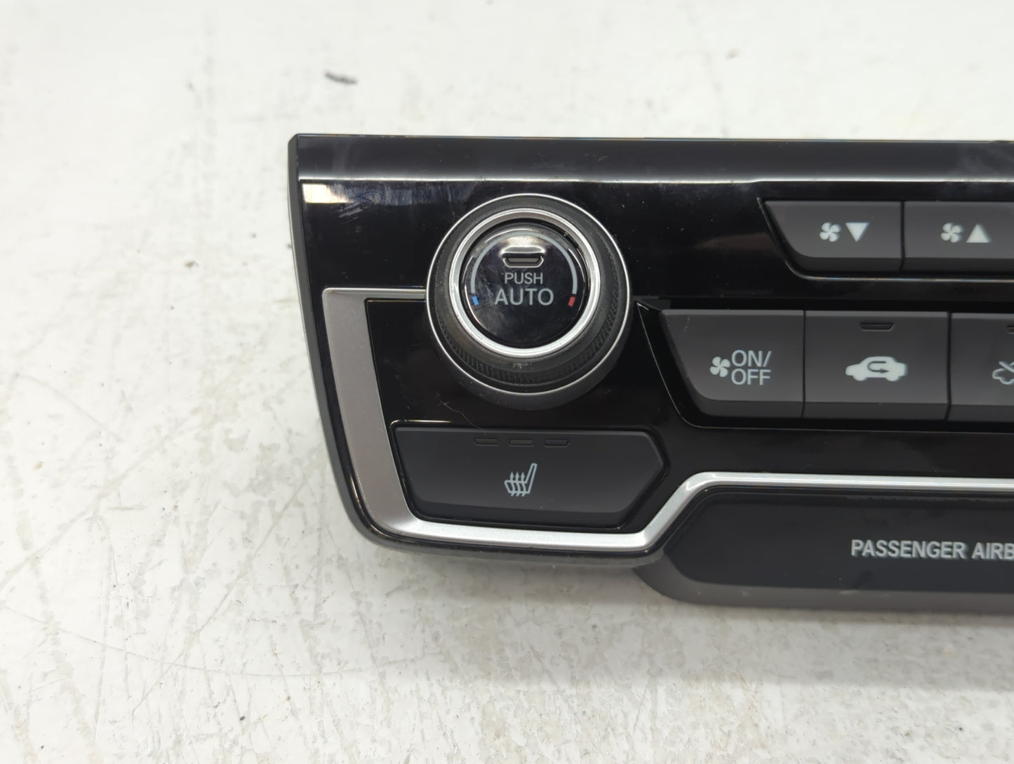 2020-2022 Honda Cr-V Climate Control Module Temperature AC/Heater Replacement P/N:79620TLLSS510C1 27520075109 Fits OEM Used 