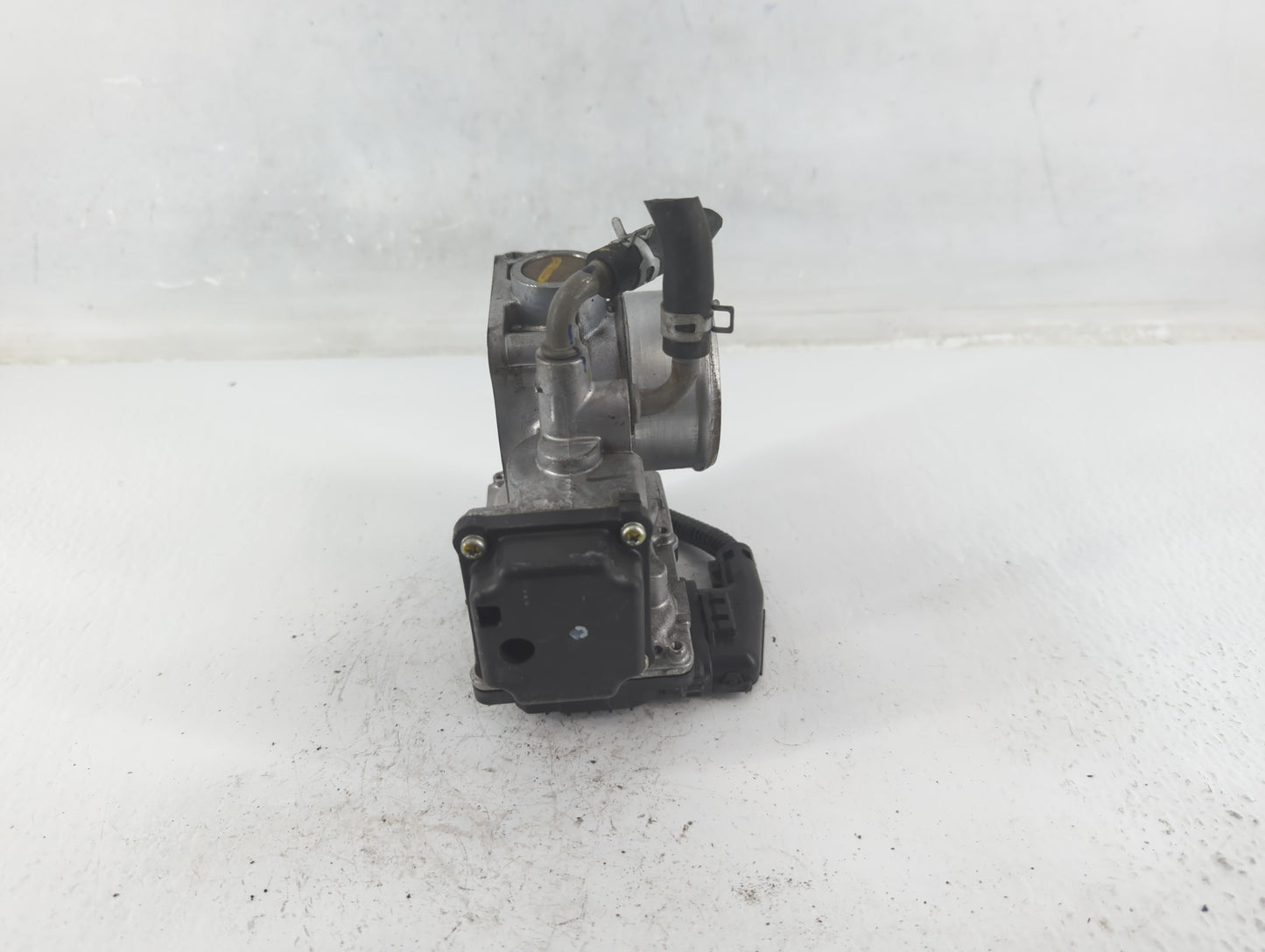 2020-2022 Honda Cr-V Throttle Body P/N:M22858520300 GMG9A Fits Fits 2016 2017 2018 2019 2020 2021 2022 OEM Used Auto Parts -