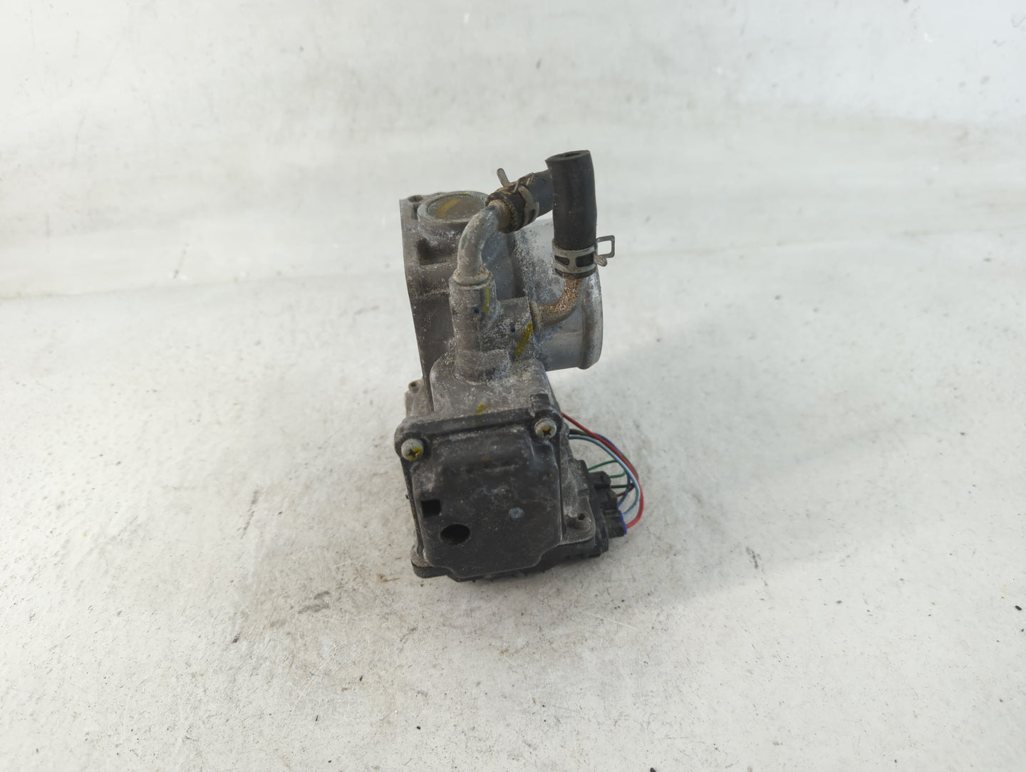 2020-2022 Honda Cr-V Throttle Body P/N:M00122 025691 Fits Fits 2016 2017 2018 2019 2020 2021 2022 OEM Used Auto Parts - Oemu